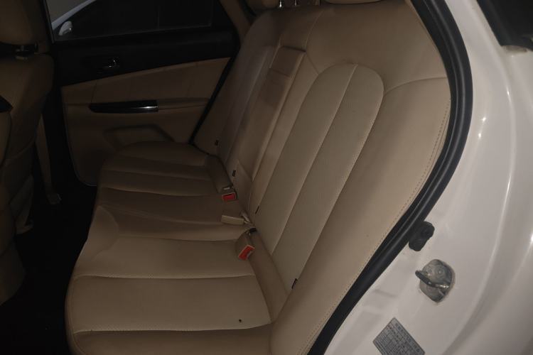 Used CHANGAN Eado 2015 1.6L Automatic Luxury Model