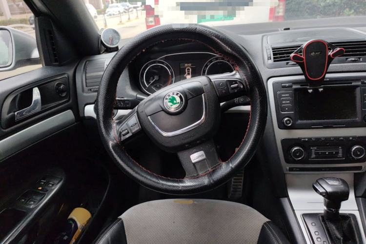 Used Skoda Octavia 2010 2.0 TSI RS
