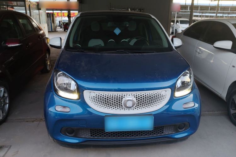 Used smart forfour 2016 1.0L 52 kW Passion Edition
