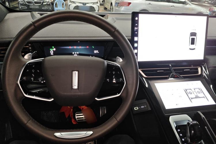 Used Wey Mocha 2021 2.0T Two-Wheel-Drive Ultra-Strong Version
