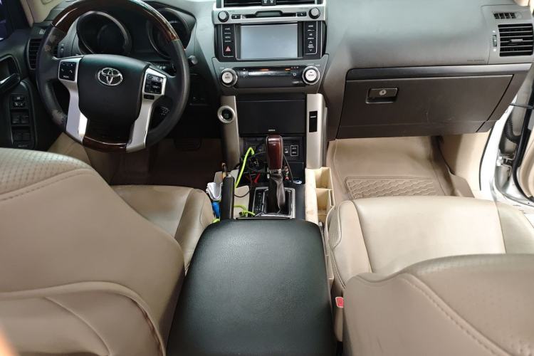 Used Toyota Prado 2010 4.0L Automatic TX-L
