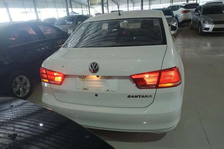 Used Volkswagen Santana 2015 1.4L Manual Fashion Edition