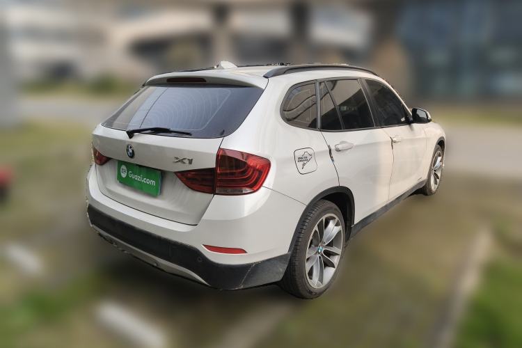 Used BMW X1 2015 sDrive18i Leading Edition
