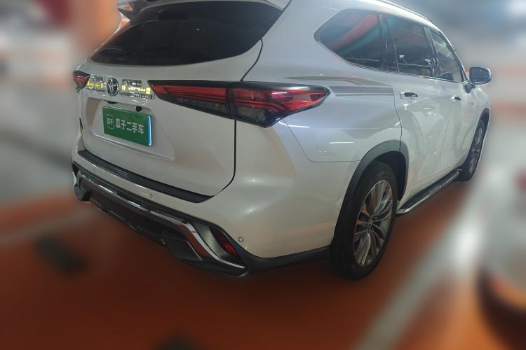 Used Toyota Highlander 2022 Dual-Engine 2.5L Four-Wheel Drive Supreme Edition 7-Seater
