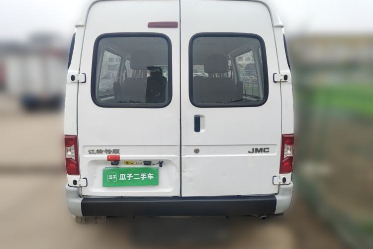 Used JMC Transit 2019 2.8T Commercial Version Long Wheelbase Mid-Roof 7-Seater Rear Single Tire China VI Emission Standard – JX493
