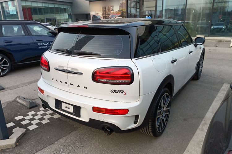 Used MINI Clubman 2023 Revised 2.0T COOPER S Connoisseur