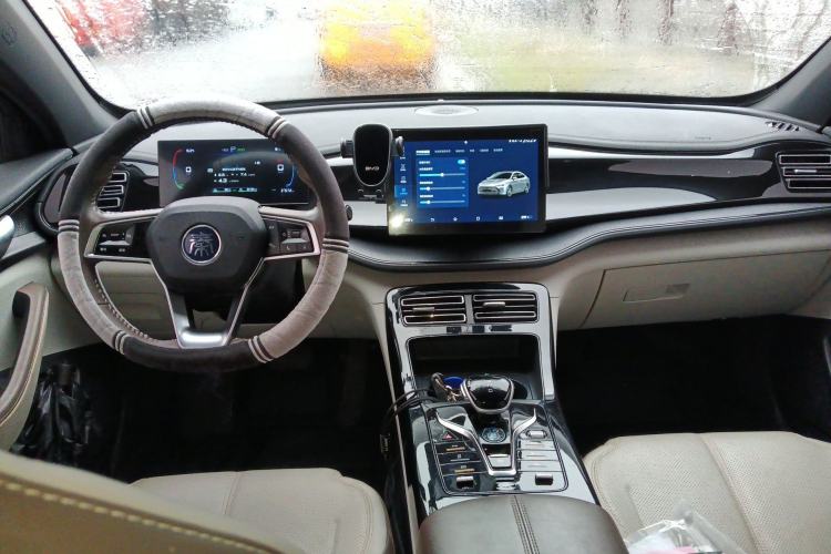 Used BYD Qin PLUS 2023 Champion Edition DM-i 55KM Leading Model