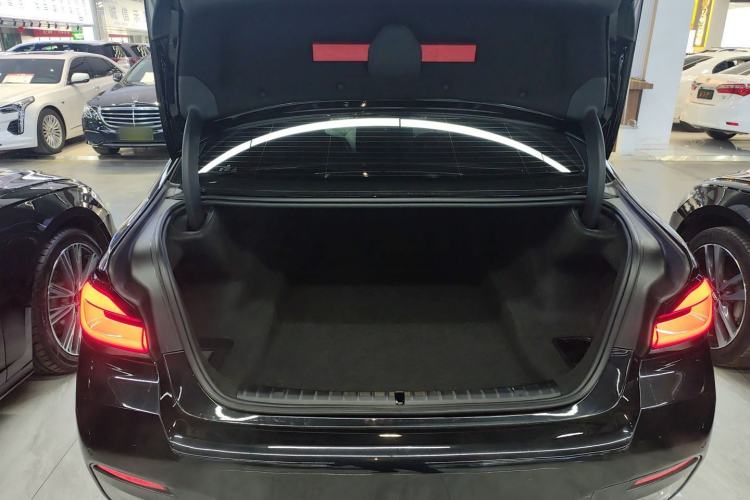 Used BMW 5 Series 2021 525Li M Sport Package
