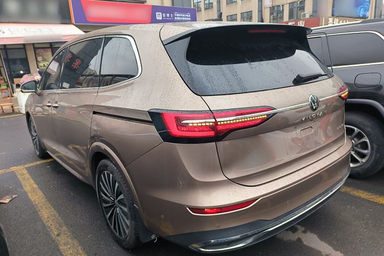 Used Volkswagen Viloran 2020 380TSI Prestige Edition Rear Left 45 Deg