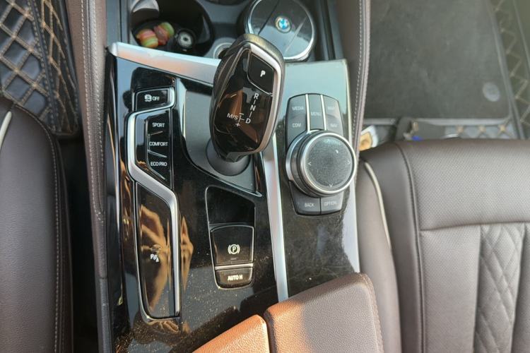 Used BMW 5 Series 2022 Restyled 530Li Leading Edition M Sport Package