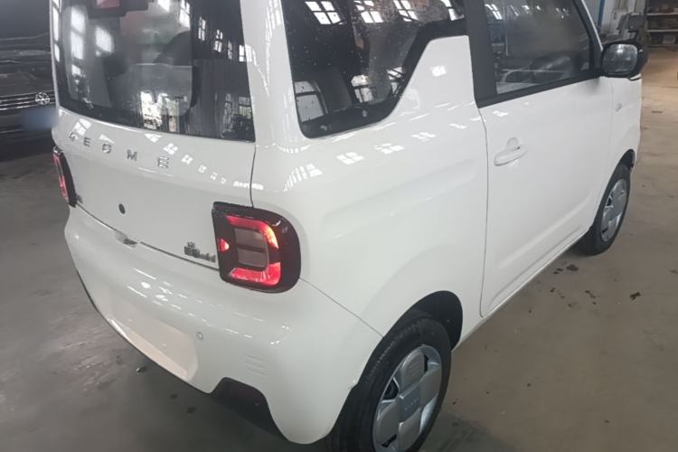 Used Geely Galaxy Panda 2024 Panda Mini 200km Endurance Bear
