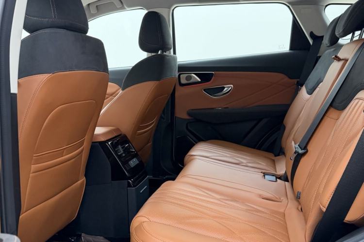 Used JETOUR Shanhai Shanhai L7 2024 1.5T 120km ULTRA 7-Seater