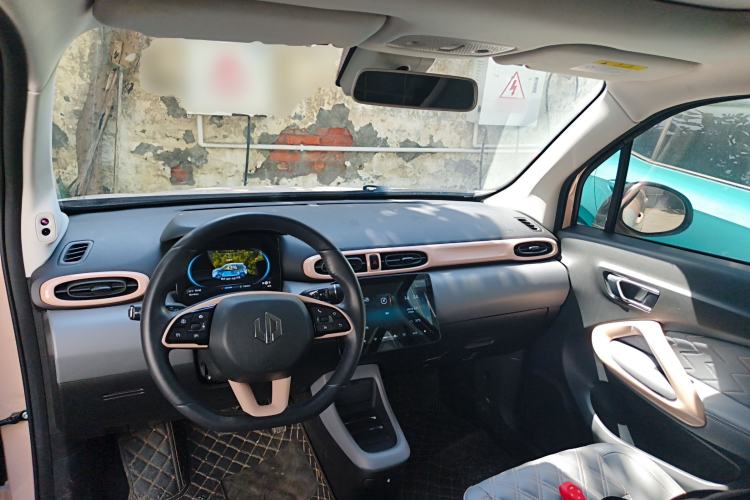 Used Leapmotor T03 2021 400 Luxury Edition Center Console