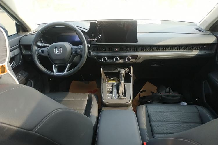 Used Honda CR-V 2023 240TURBO Two-Wheel Drive Smart Edition 5 Seats Center Console