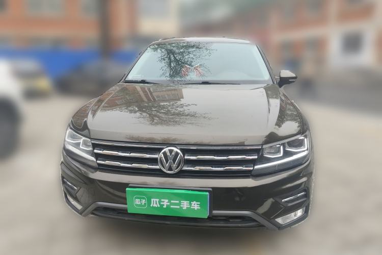 Used Volkswagen Tiguan L 2017 330TSI Automatic Two-Wheel Drive Comfort Edition Front