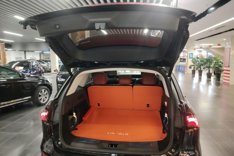 Used Lincoln Nautilus 2025 2.0T Four-Wheel Drive Luxury Edition
