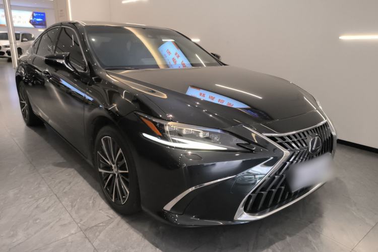 Used Lexus ES 2021 300h Deluxe Edition