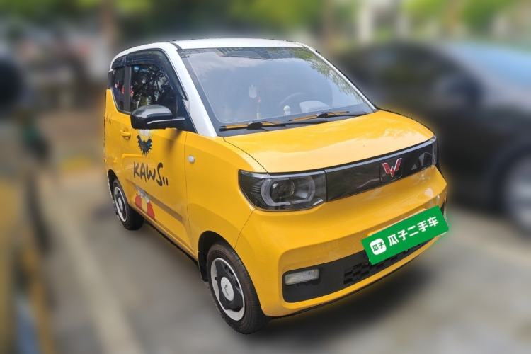 Used Wuling Hongguang MINIEV 2021 Macaron Fashion Model Lithium Iron Phosphate Front Right 45 Deg