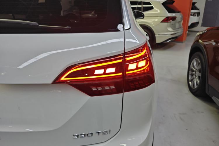 Used Volkswagen Tayron 2020 330TSI Two-Wheel Drive Luxury Connected Pro Edition
