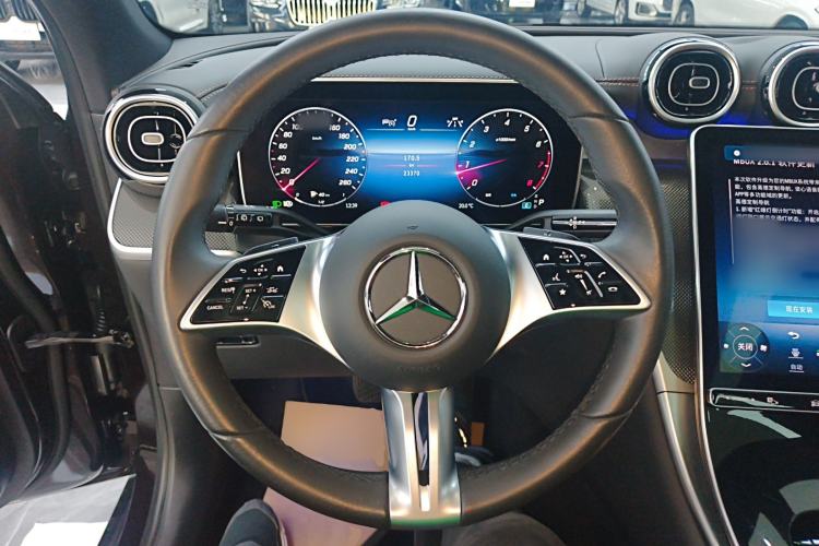 Used Mercedes-Benz GLC 2023 GLC 260 L 4MATIC Dynamic Edition 5-seater