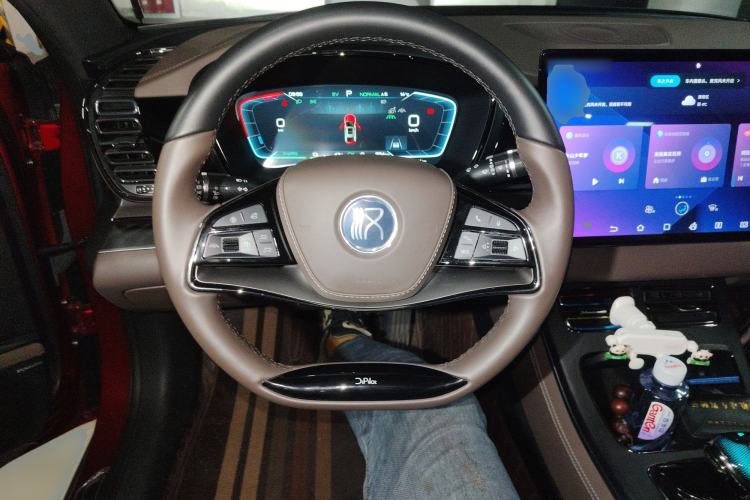 Used BYD Han 2022 DM-i 121KM Luxury Model