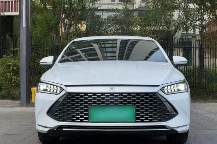 Used BYD Qin PLUS 2024 HONOR Edition DM-i 55KM Leading Model
