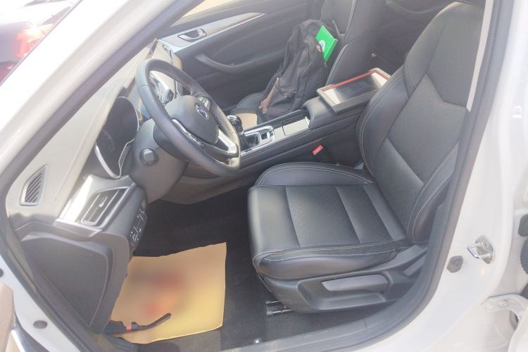 Used CHANGAN Eado 2019 High-Energy Edition 1.6L GDI Manual Pioneer Model China VI Standard Left Front Seat