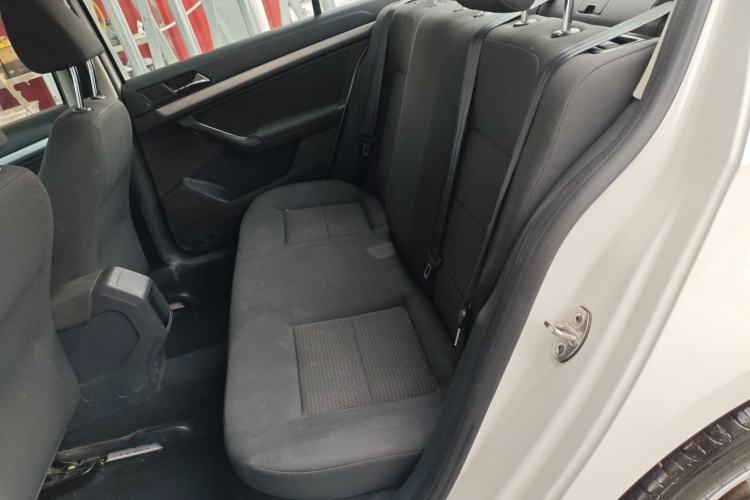 Used Volkswagen Lavida 2017 1.6L Manual Fashion Edition