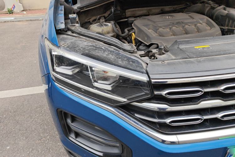 Used Volkswagen Tayron 2019 330TSI Two-Wheel-Drive Luxury Version China V Emission Standard
