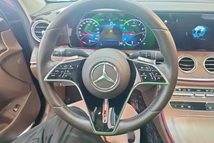 Used Mercedes-Benz E-Class 2023 Facelift E 260 L