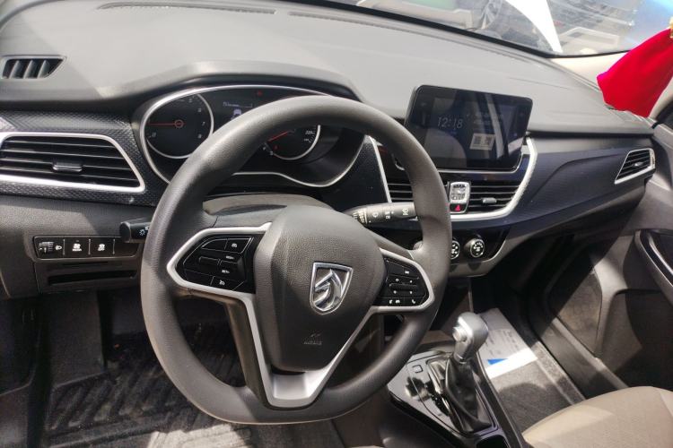 Used Baojun 730 2021 1.5T CVT Fashion Version 7 Seats