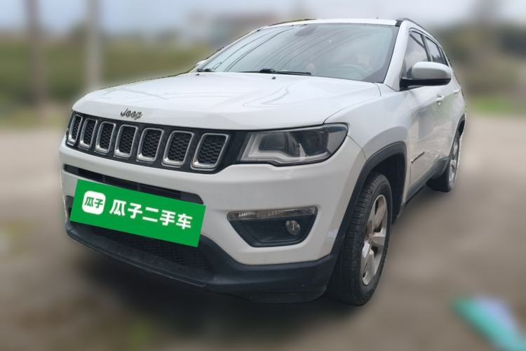 Used Jeep Compass 2017 200T Automatic Family Edition
