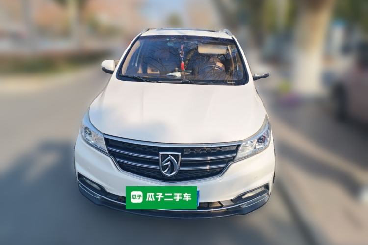 Used Baojun 730 2017 1.5T Manual Style 7 Seats China V
