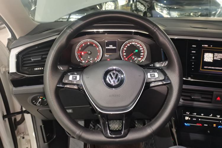 Used Volkswagen Tayron 2020 330TSI Two-Wheel Drive Luxury Smart Connectivity Version Steering Wheel