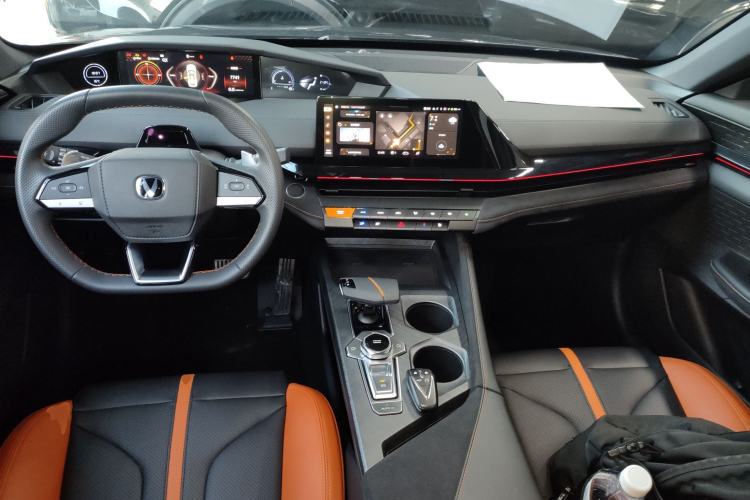 Used Changan UNI-V 2024 1.5T Prestige Sport Edition