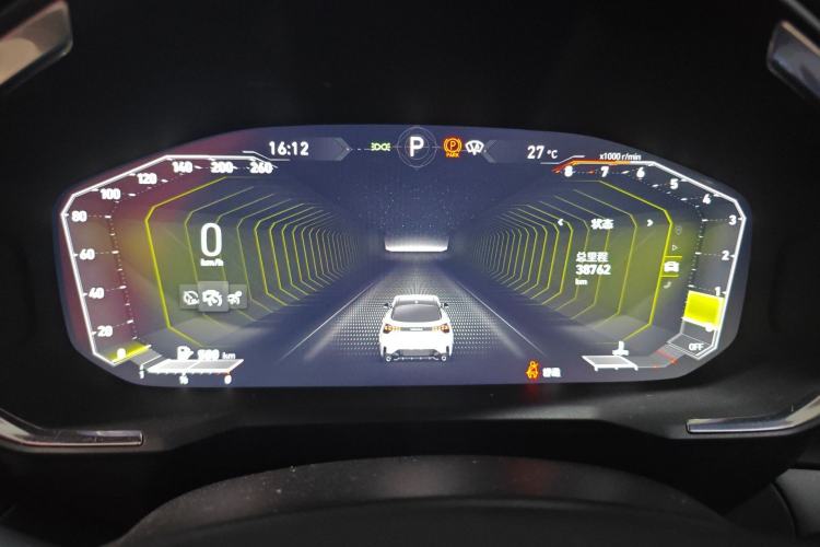 Used Lynk & Co 05 2022 2.0T Two-Wheel Drive Shine Halo