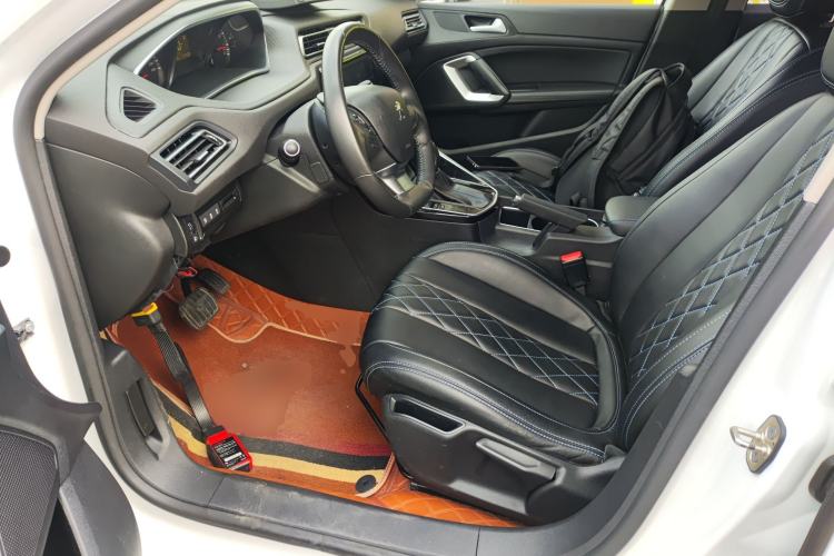 Used Peugeot 308 2019 1.6L Automatic Luxury Version China V Standard Left Front Seat