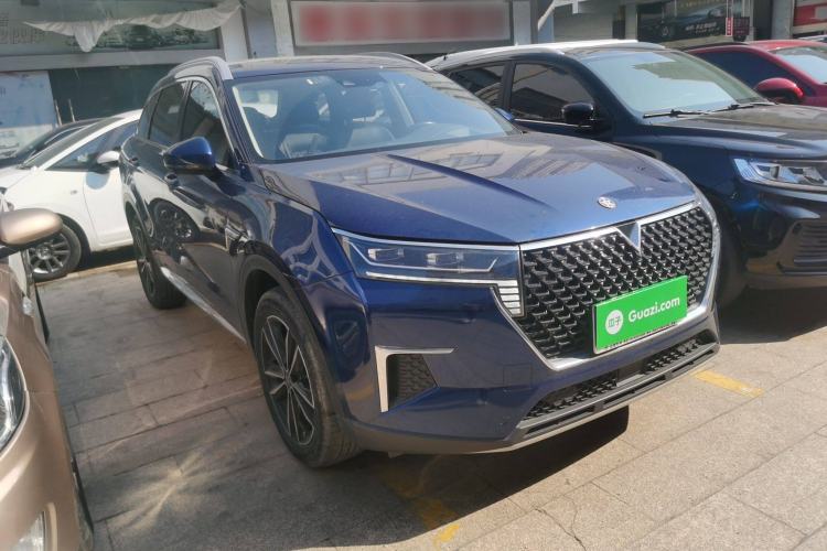 Used Venucia Star 2020 260T Automatic 48V Mild Hybrid Turbocharged Starry Edition
