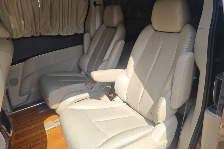 Used Buick GL8 2018 28T Luxury Model China VI Standard