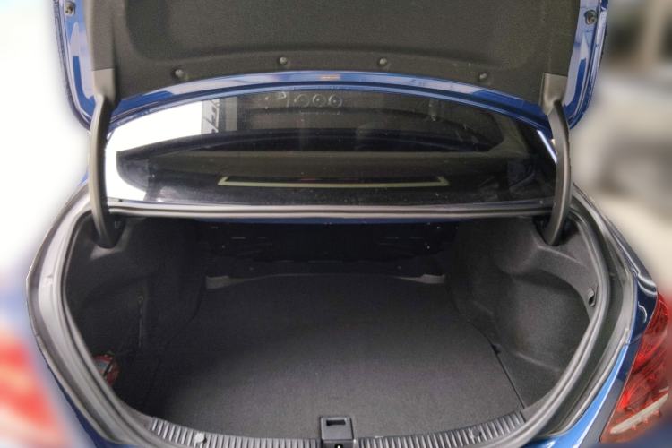 Used Mercedes-Benz C-Class 2017 Restyled C 180 L Fashion Edition Sport Version Trunk