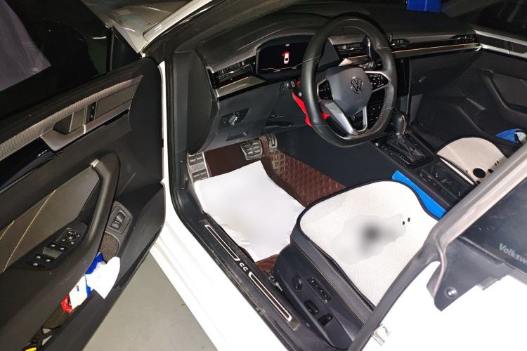 Used Volkswagen FAW-Volkswagen CC 2021 380TSI Striking Edition
