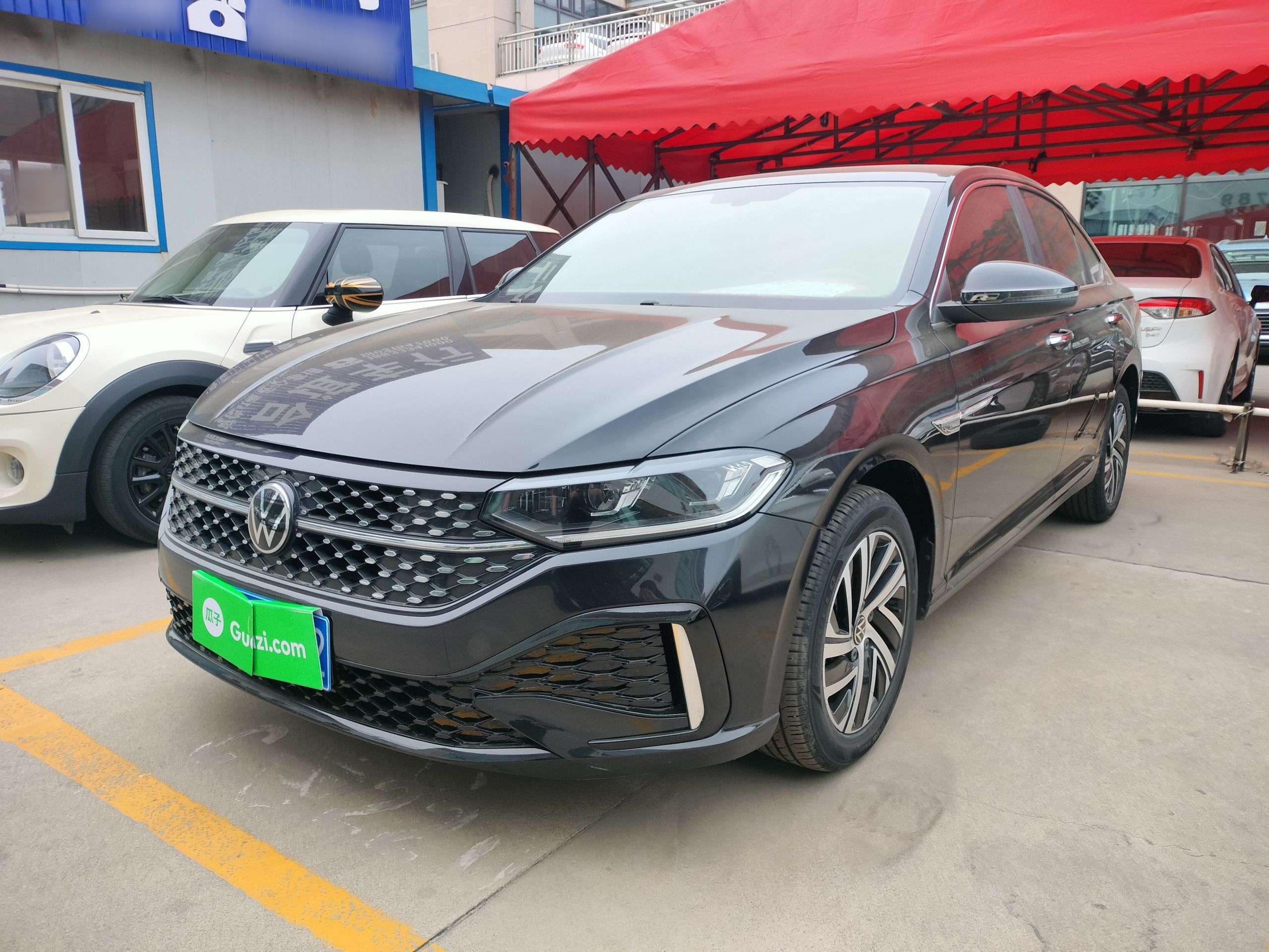 Parte inferior delantera