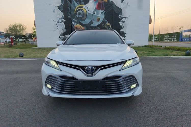 Used Toyota Camry 2018 Dual-Engine 2.5 HG Luxury Edition
