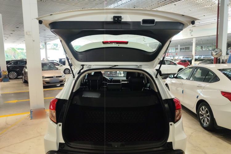 Used Honda Vezel 2015 1.5L CVT two-wheel drive Comfort trim
