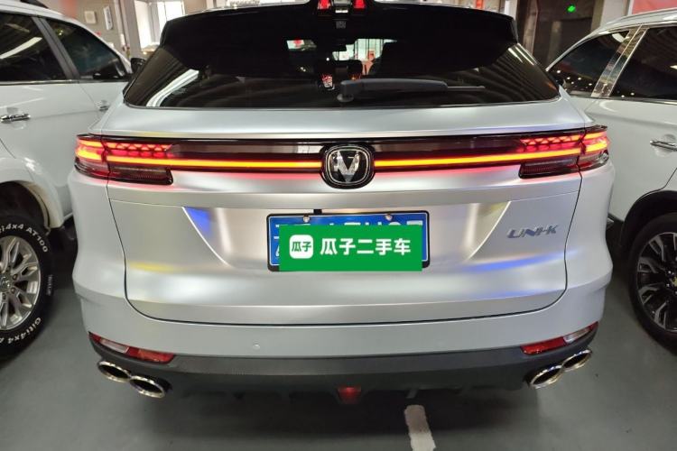 Used CHANGAN UNI-K 2023 2.0T Two-Wheel Drive Yue Ling Trim