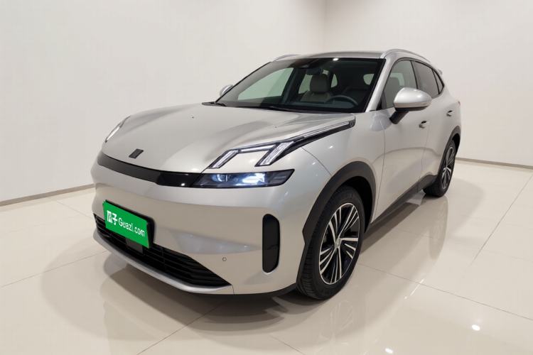Used Lynk & Co 08 EM-P 2023 120km Long-Range Halo