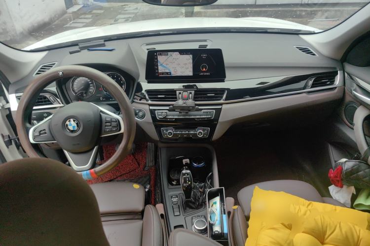 Used BMW X1 2020 sDrive25Li Leading Model
