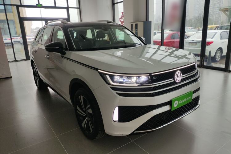 Used Volkswagen Tavendor 2024 380TSI All-Wheel Drive R-Line Cruise Edition