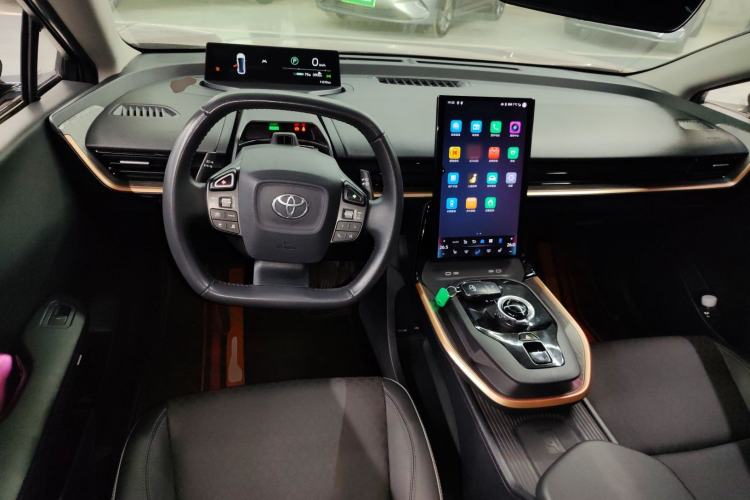 Used Toyota bZ3 2023 616 km Long-Range Premium
