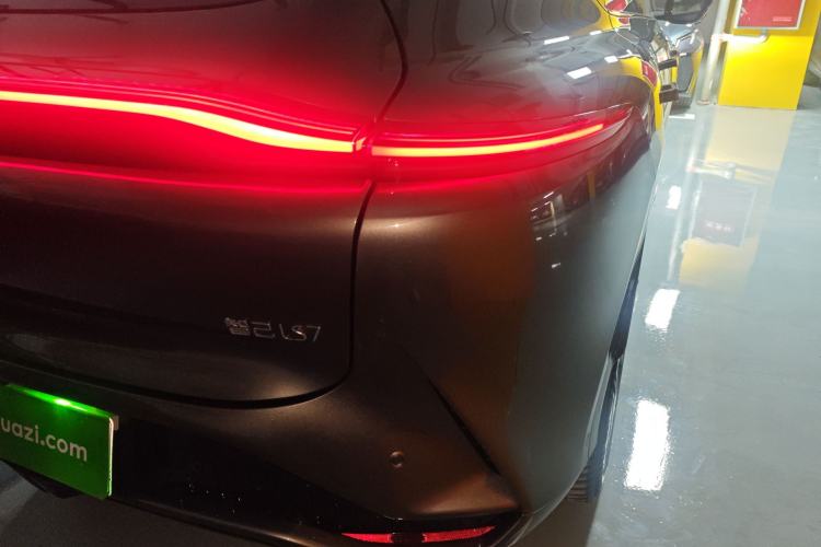 Used IM LS7 2023 90 kWh Elite Rear-Drive Version
